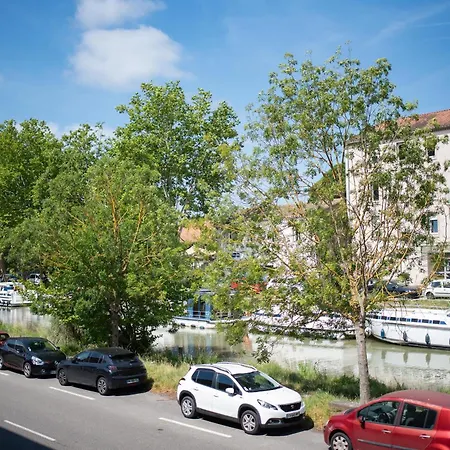 Apartamento T2 Lumineux Avec Vue Dégagée Proche Canal
